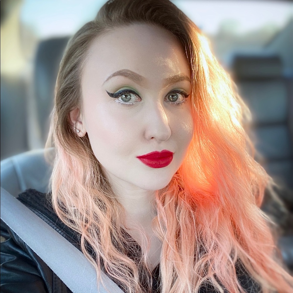 Meet your Posher, Brenda